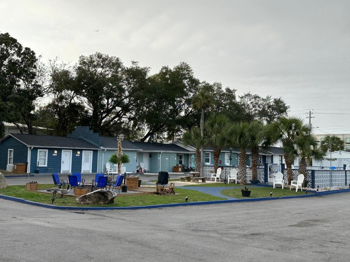 Gulf Coast Inn Gulf Breeze Eksteriør bilde